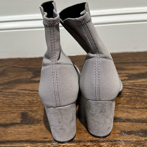 Stuart Weitzman Harper bootie - Picture 5 of 5